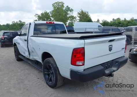 2017 Ram 1500 Tradesman 4X4 8' Box z USA, uszkodzony, nr VIN 3C6JR7DT8HG544140